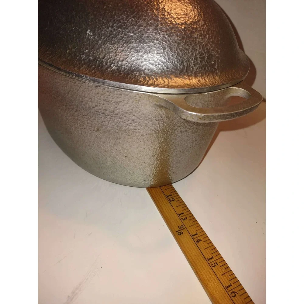 Vintage Club Aluminum Hammercraft Oval Dutch Oven Roaster with Lid Silver 6qt